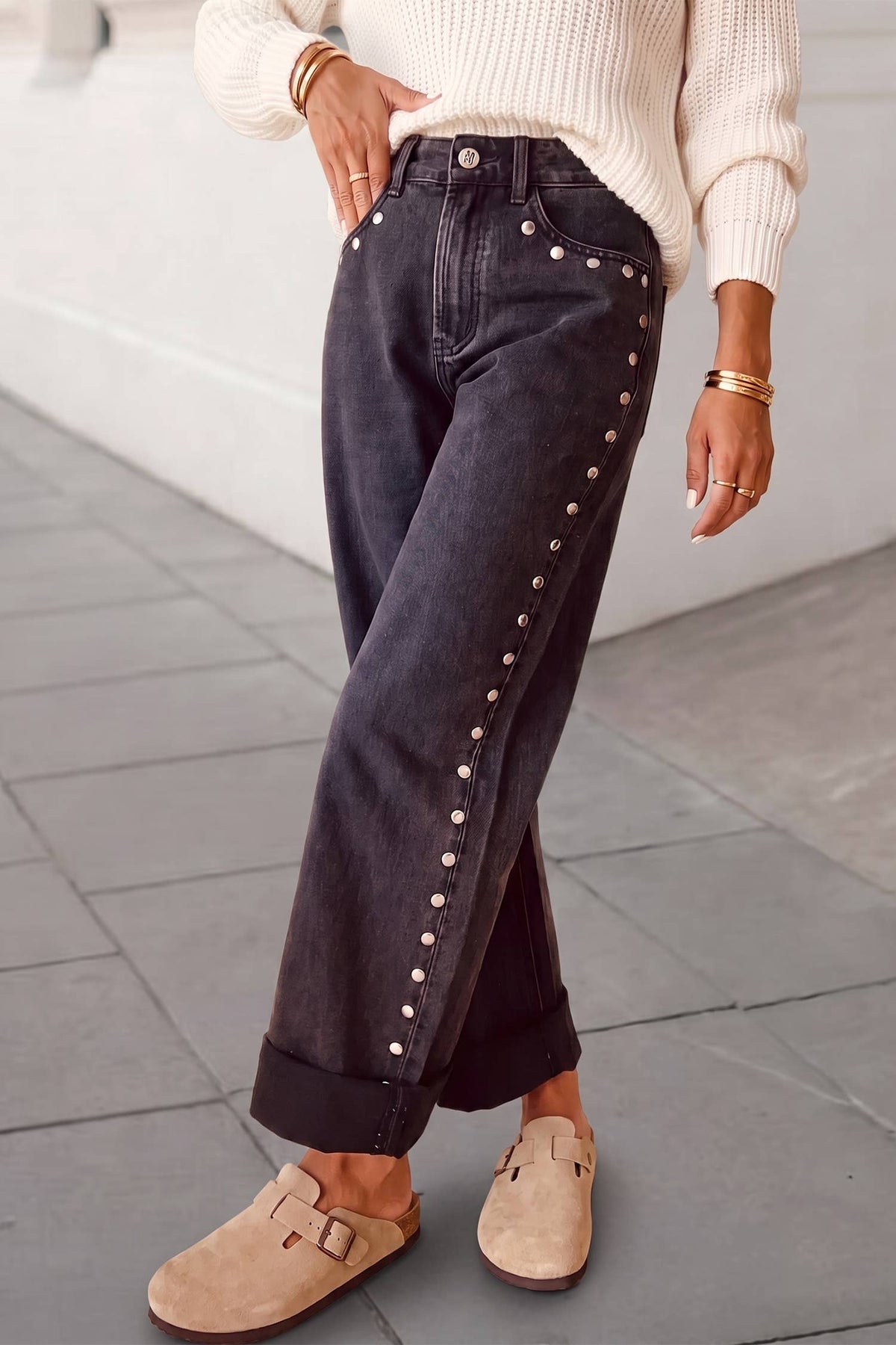 Solid Studded Detail Straight Leg Loose Jeans