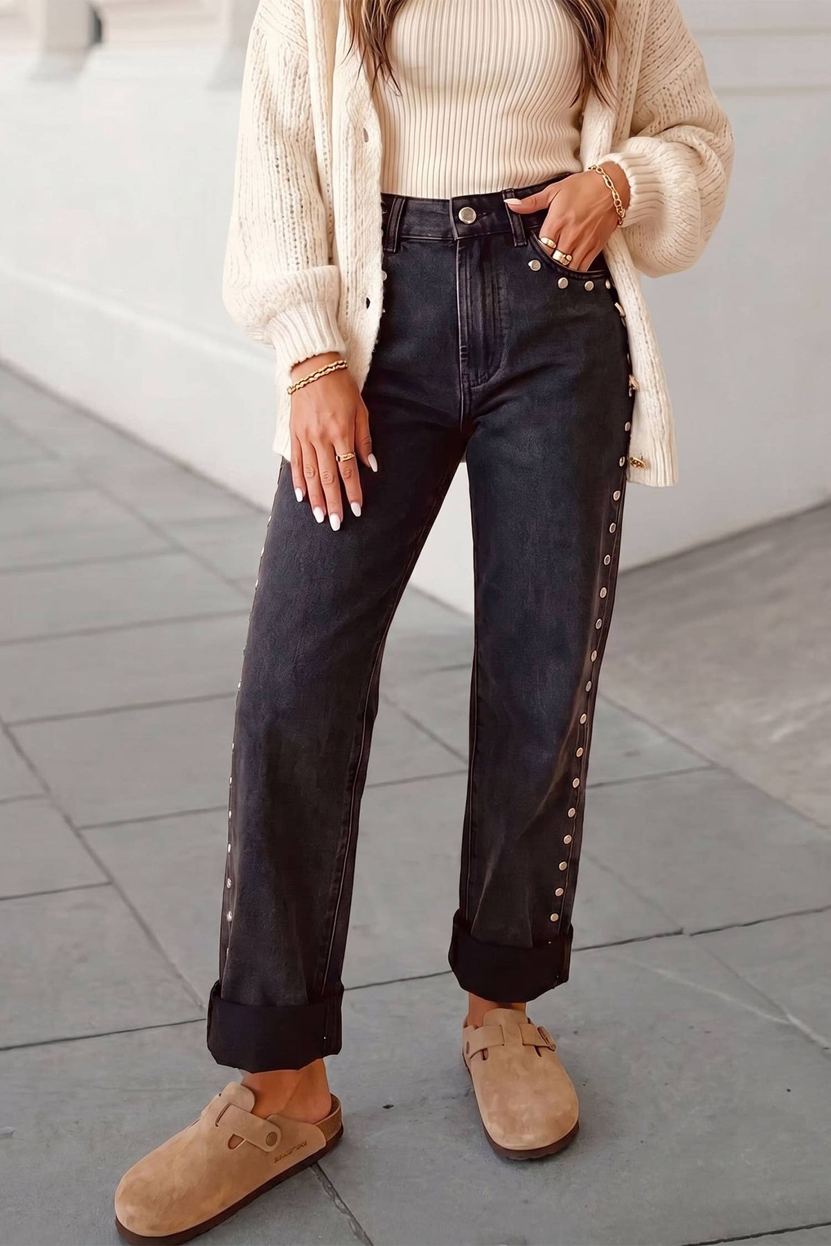 Solid Studded Detail Straight Leg Loose Jeans