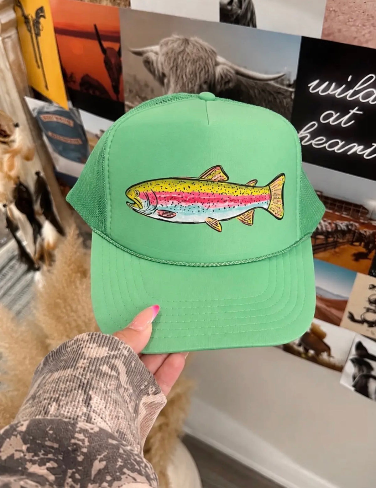 Green fish trucker hat